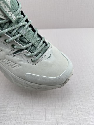 Hoka One One Tor Summit view 7