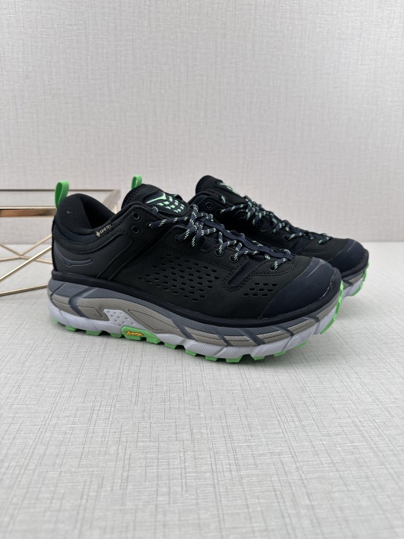 Hoka One One Tor Summit view