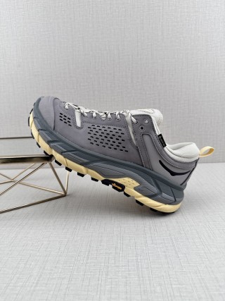 Hoka One One Tor Summit