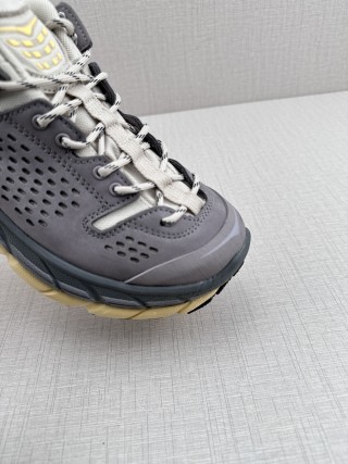 Hoka One One Tor Summit view 7