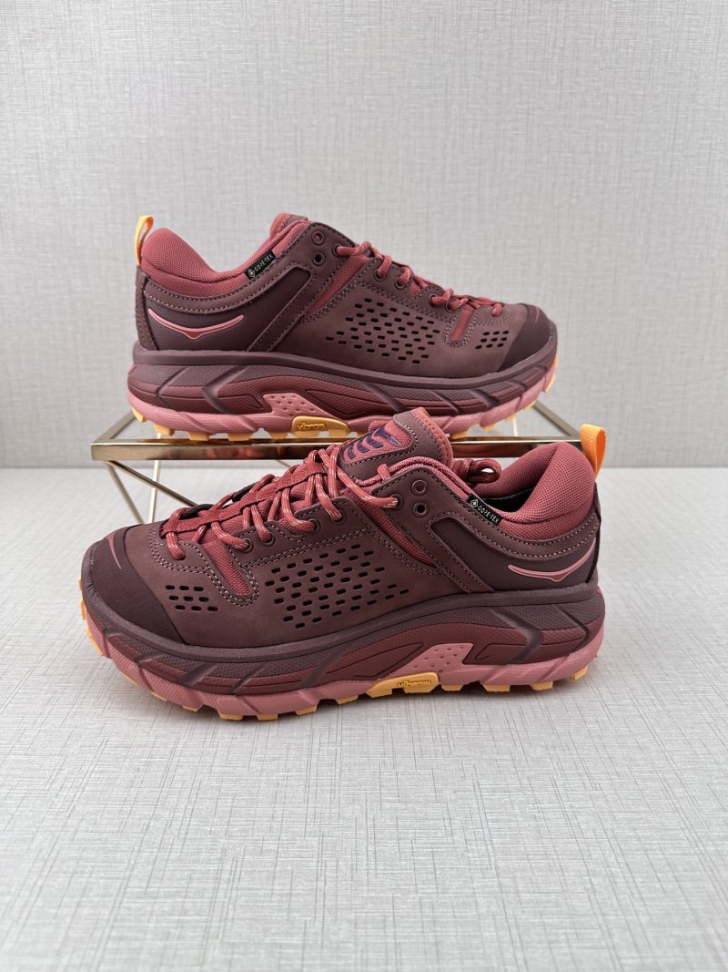 Hoka One One Tor Summit view