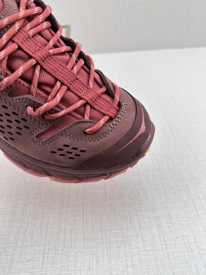 Hoka One One Tor Summit view