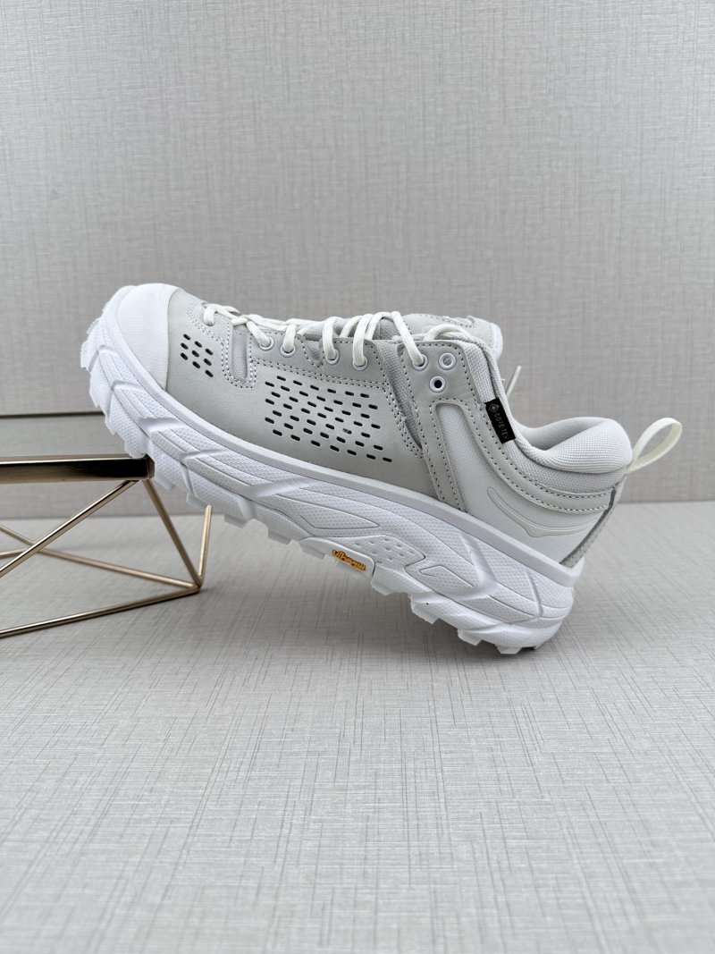Hoka One One Tor Summit