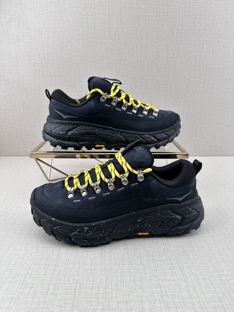 Hoka One One Tor Summit view
