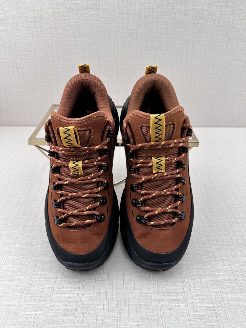 Hoka One One Tor Summit view