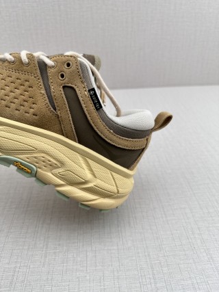 Hoka One One Tor Summit view 8