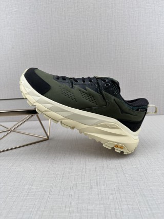 Hoka One One Tor Summit view 1