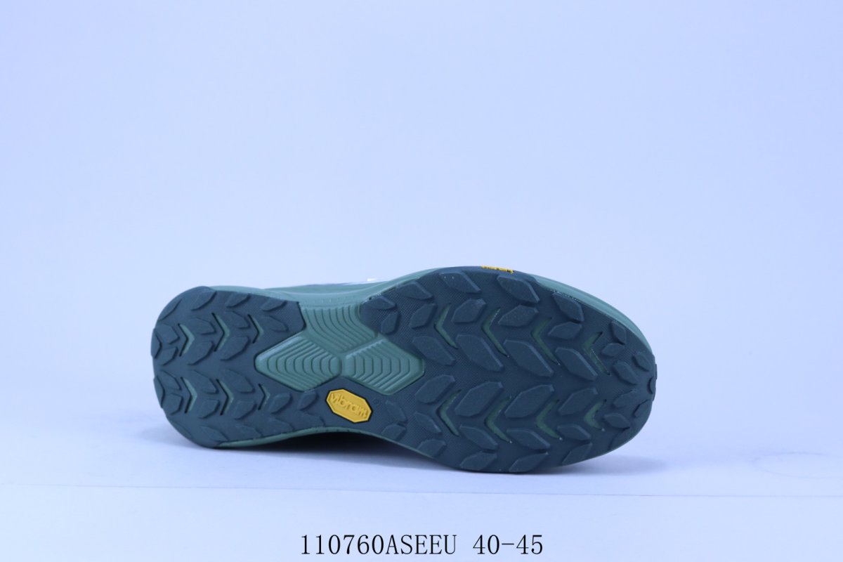 Hoka Transport Hike GTX view