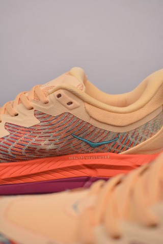 Hoka Mafate Speed 4 view 8