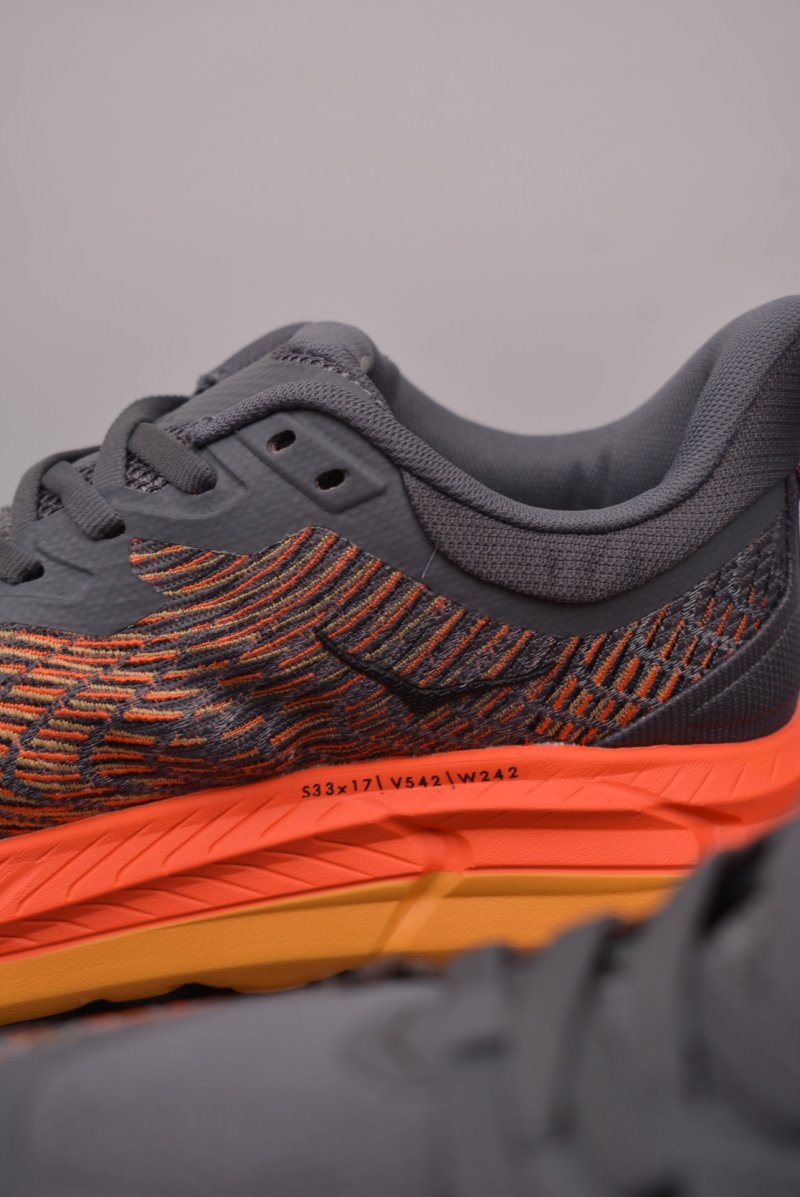 Hoka Mafate Speed 4 view