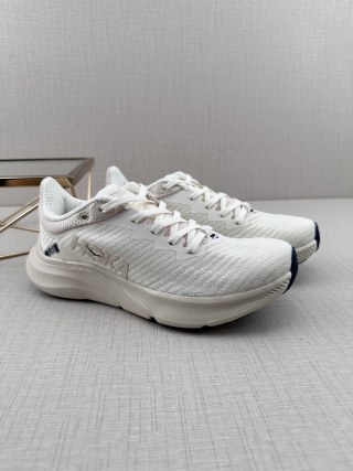 Hoka Soli Mar TT11 'Red' view 3