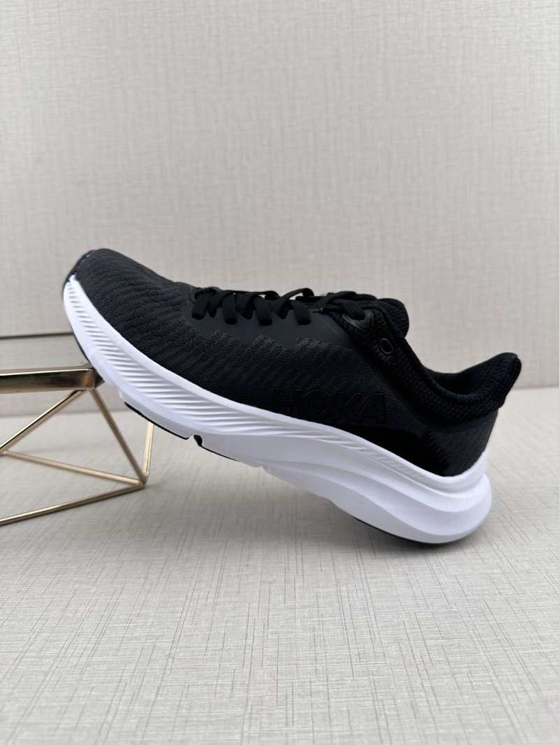 Hoka Soli Mar TT11 'Black / White'