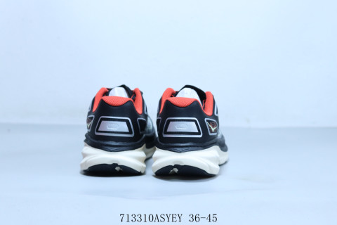 Hoka Clifton One 9 view 3
