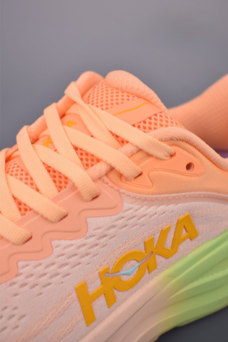 Hoka Bondi 9 view