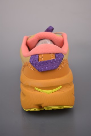 Hoka Bondi B3 view 4