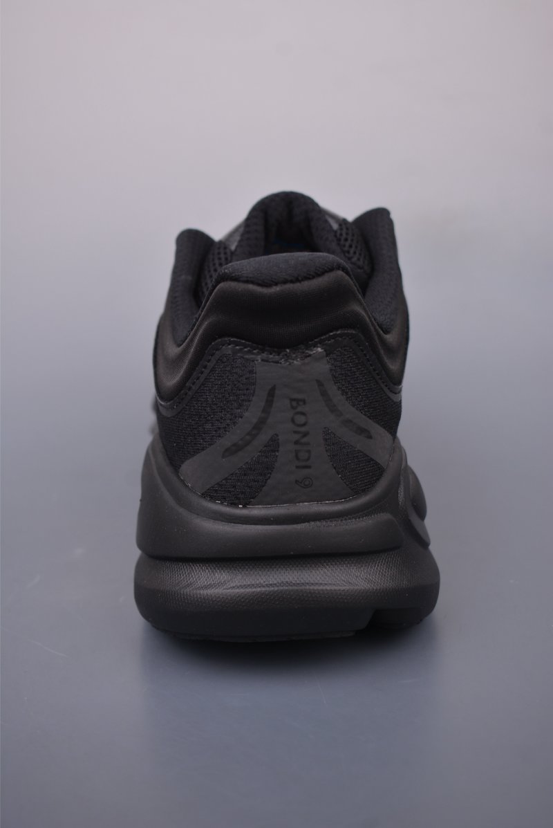 Hoka Bondi 9 Wide view