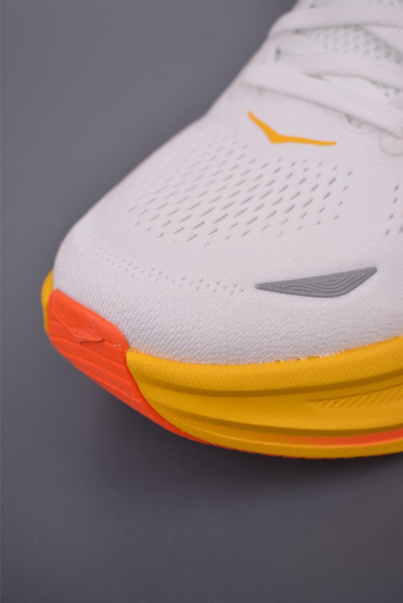 Hoka Bondi 9 Wide view