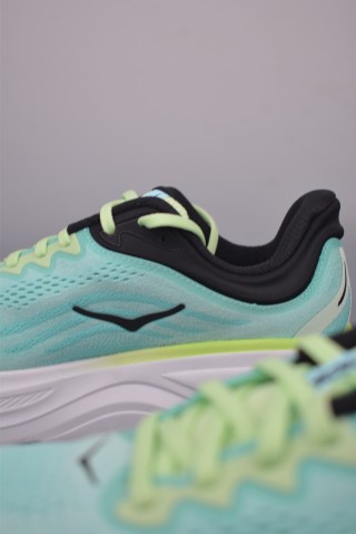 Hoka One Bondi 9 Wide view 8