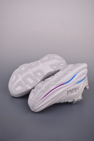 Hoka One Bondi 9 Wide view 3