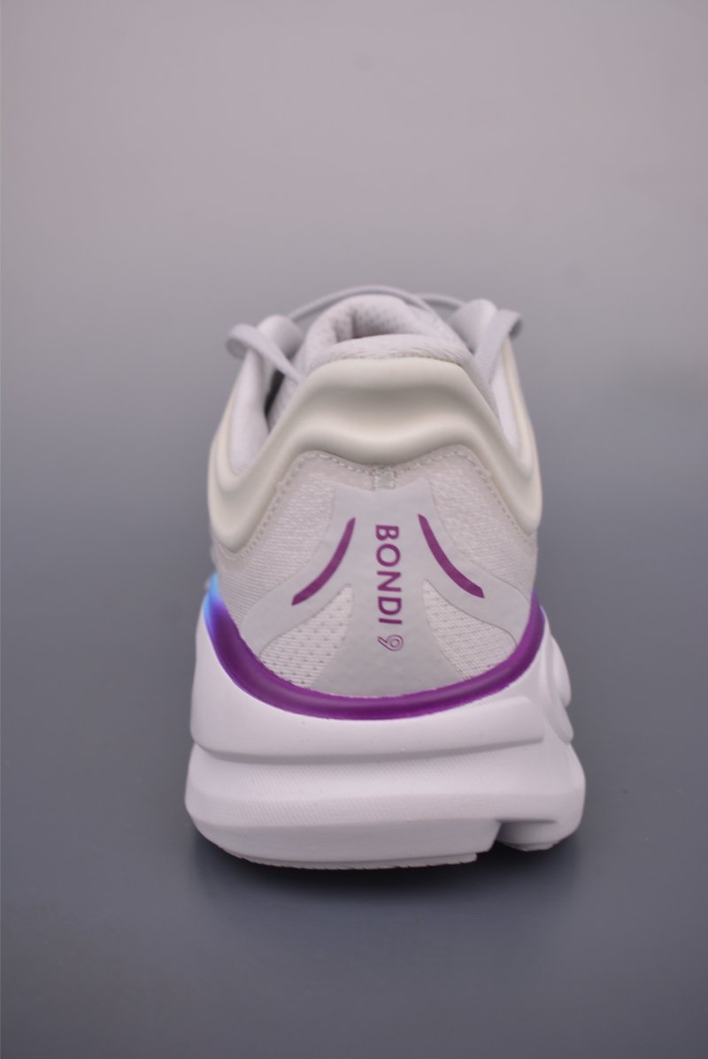 Hoka One Bondi 9 Wide view
