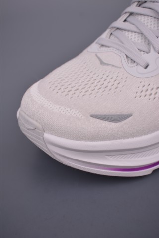 Hoka One Bondi 9 Wide view 6