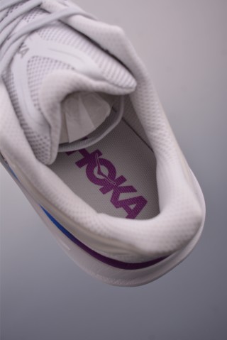 Hoka One Bondi 9 Wide view 9