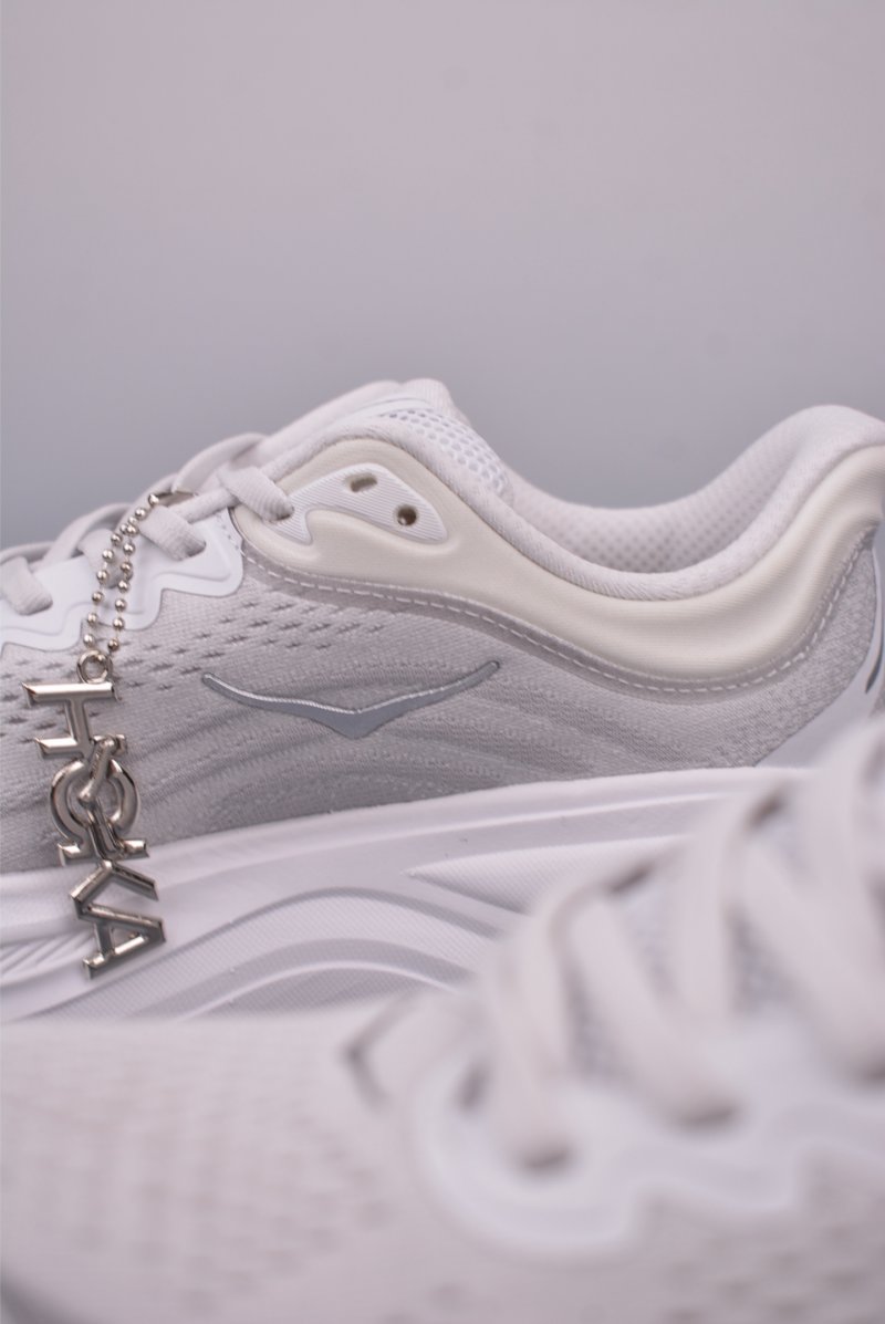 Hoka One Bondi 9 Wide view
