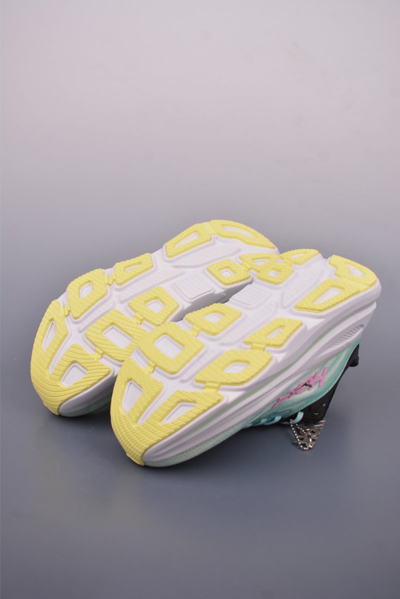 Hoka One Bondi 9 Wide view