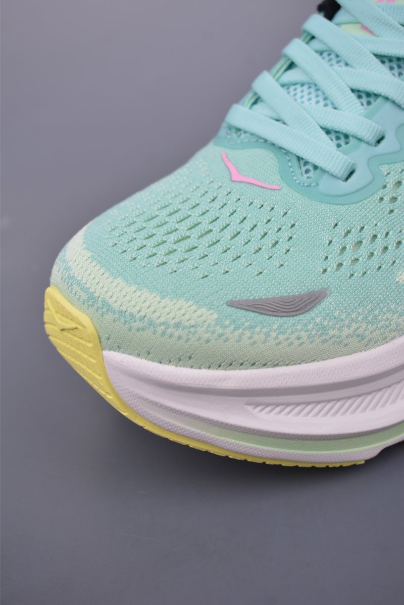 Hoka One Bondi 9 Wide view
