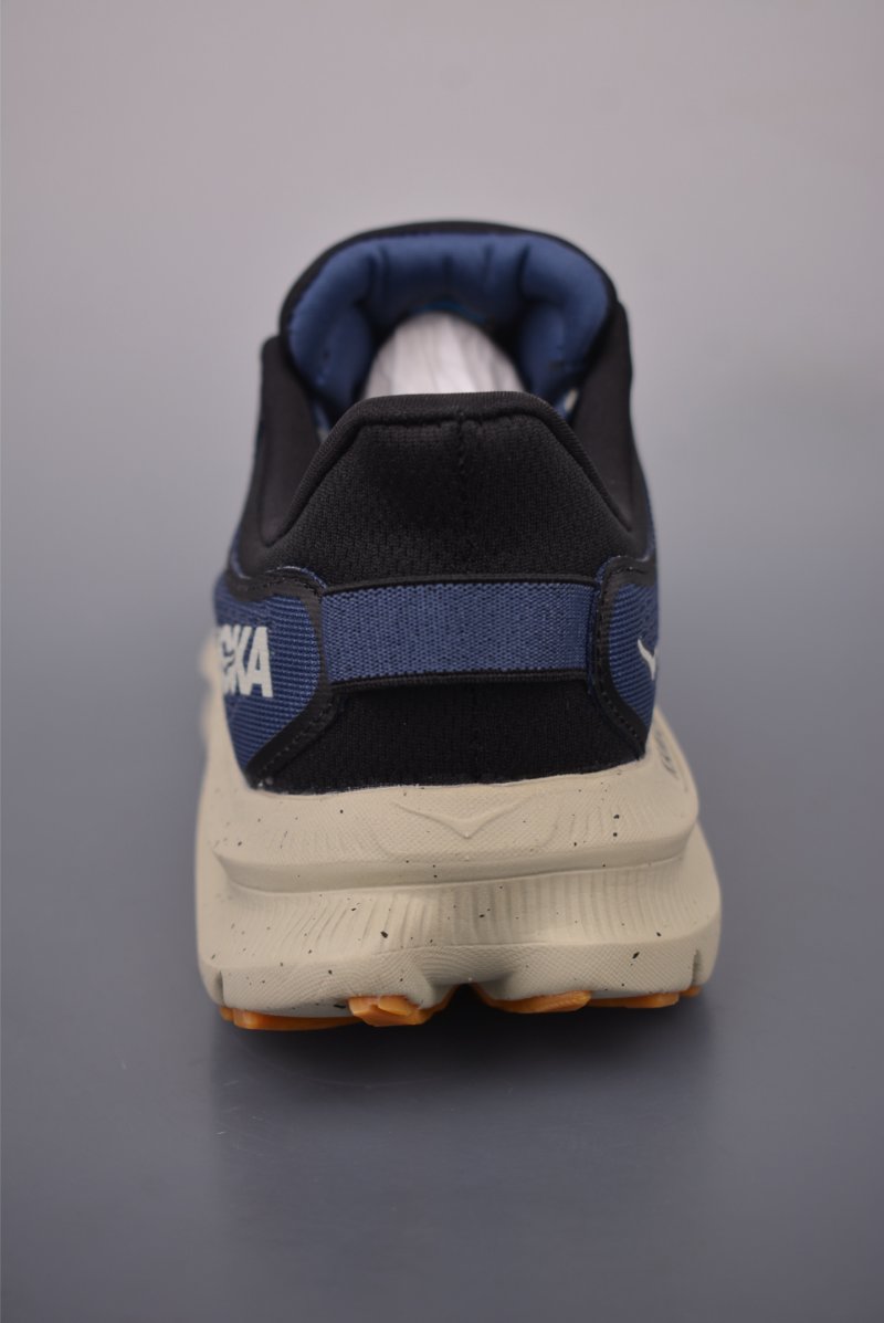 Hoka One M Kawana 2 view