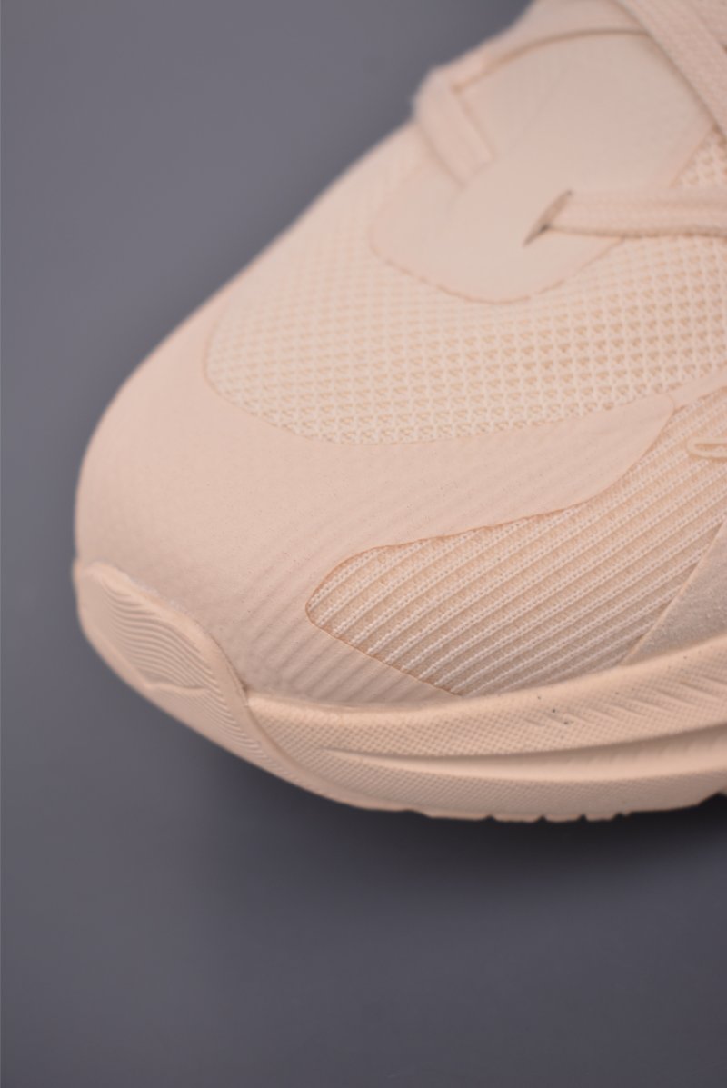 Hoka One M Kawana Mid view