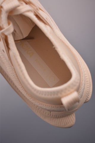 Hoka One M Kawana Mid view 9