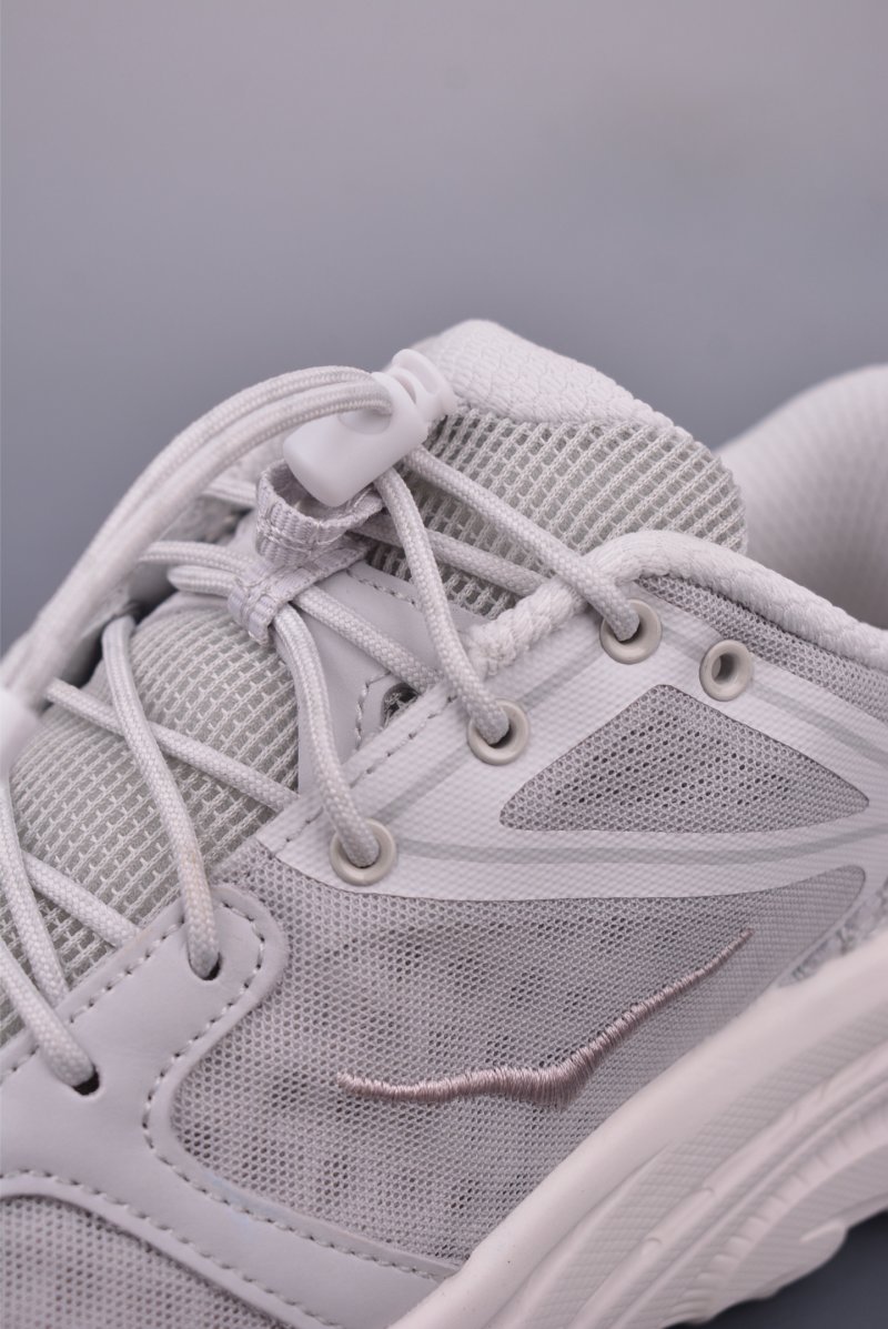 Hoka One U Bondi B3LS view