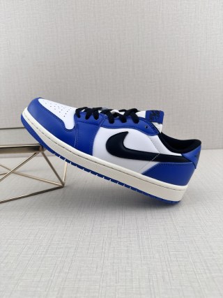 Air Jordan 1 Low view 1