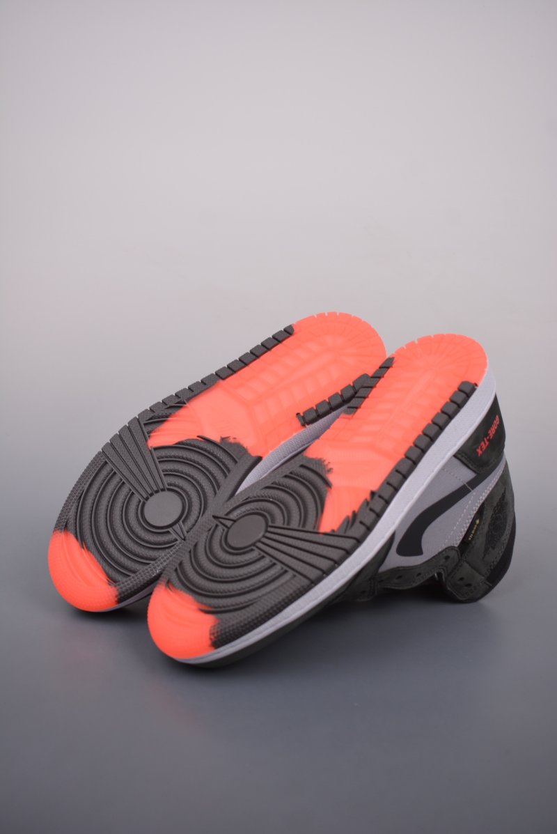 Air Jordan 1 Element Gore-Tex view
