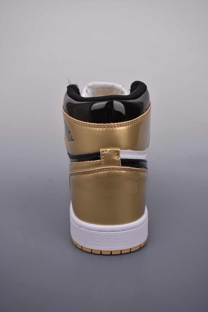 Air Jordan 1 High OG 'Black / Gold' view