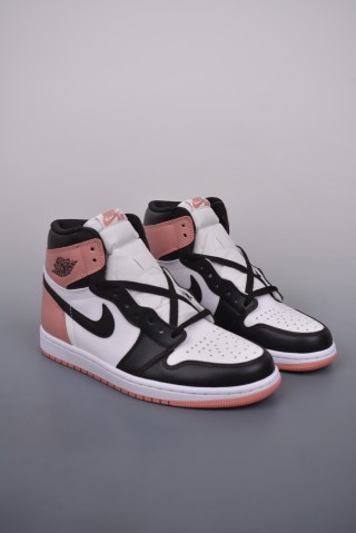 Air Jordan 1 High OG 'Black / Pink' view 1