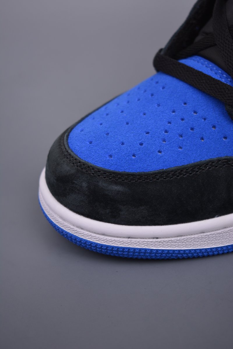 Air Jordan 1 High OG 'Royal Blue' view
