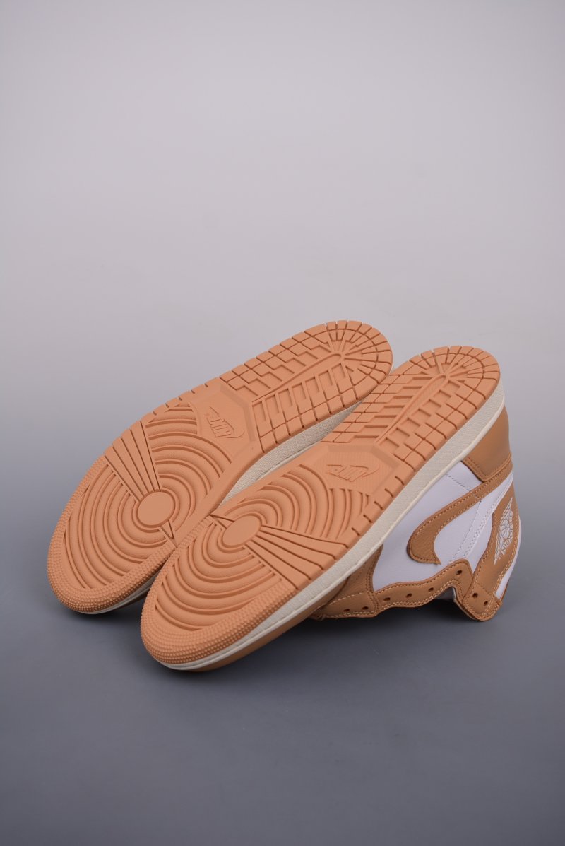 Air Jordan 1 High OG 'Cream Yellow' view
