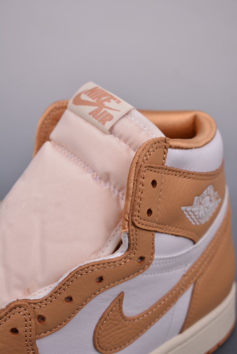 Air Jordan 1 High OG 'Cream Yellow' view