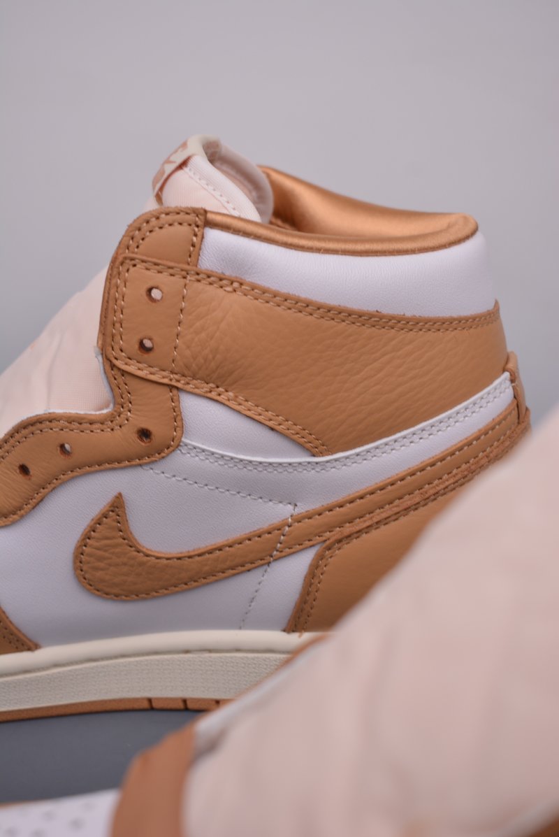 Air Jordan 1 High OG 'Cream Yellow' view