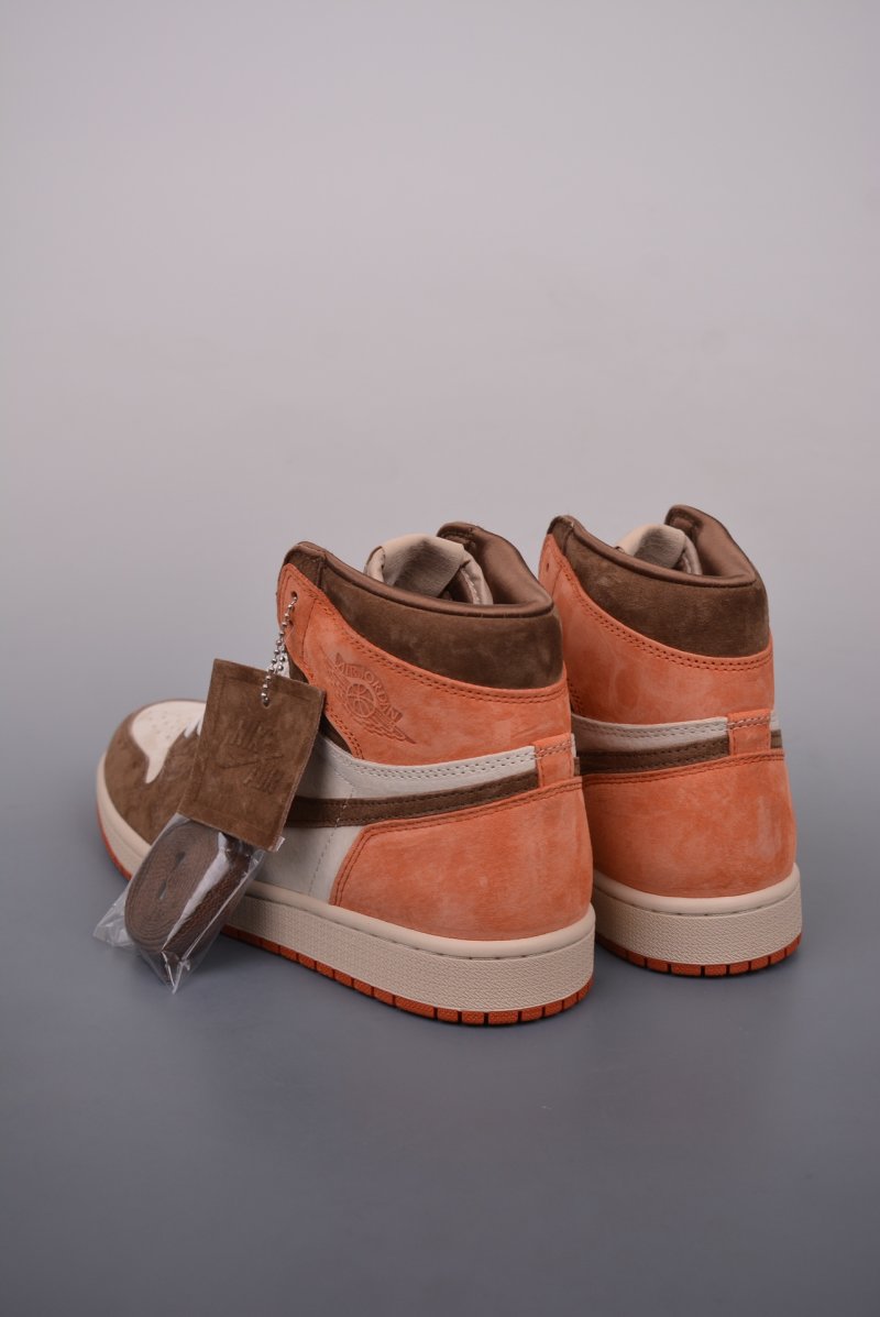 Air Jordan 1 High OG 'Cocoa Brown' view