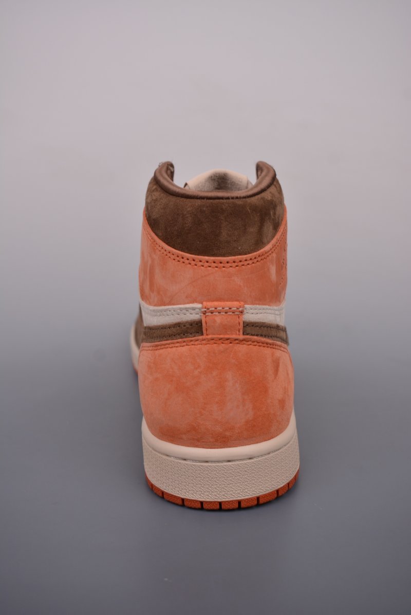 Air Jordan 1 High OG 'Cocoa Brown' view