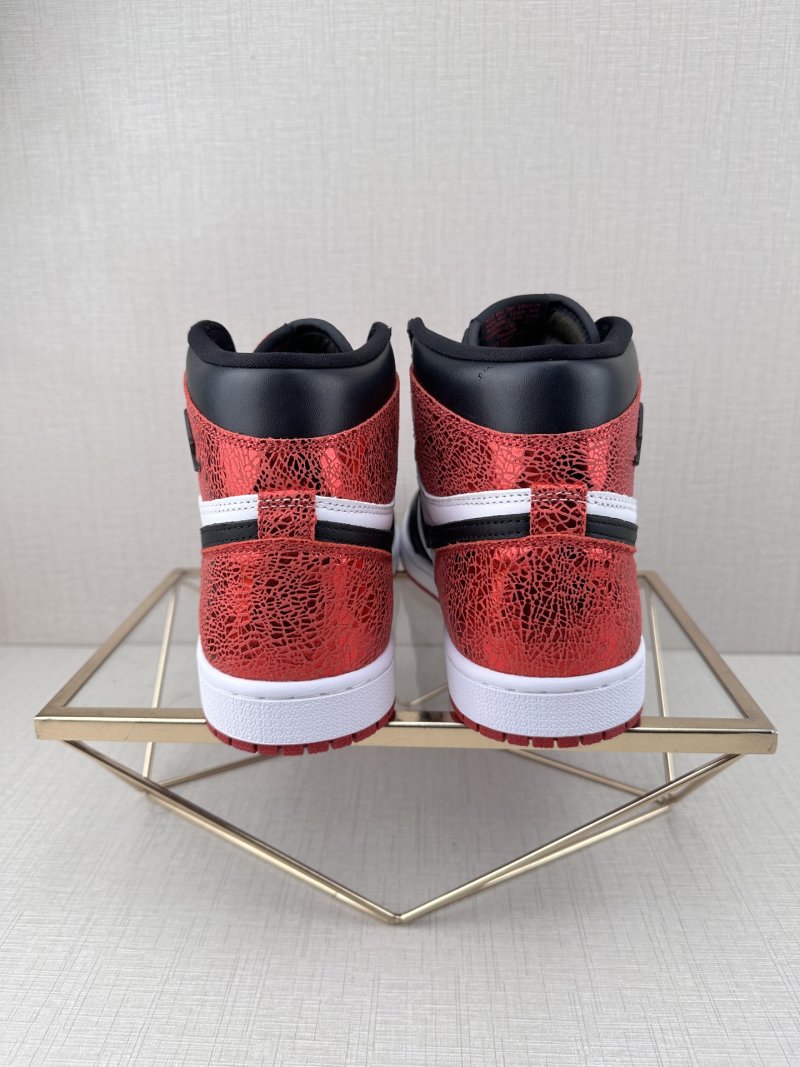 Air Jordan 1 High OG 'Ruby' view