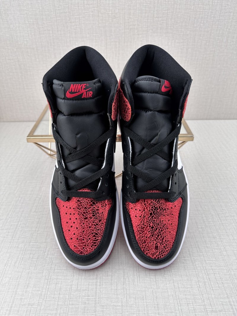 Air Jordan 1 High OG 'Ruby' view