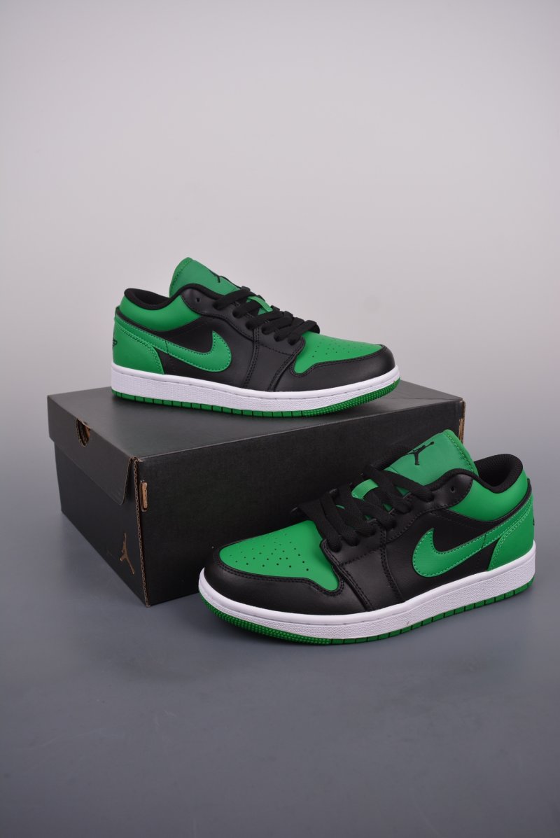 Air Jordan 1 Low 'Black / Green' view