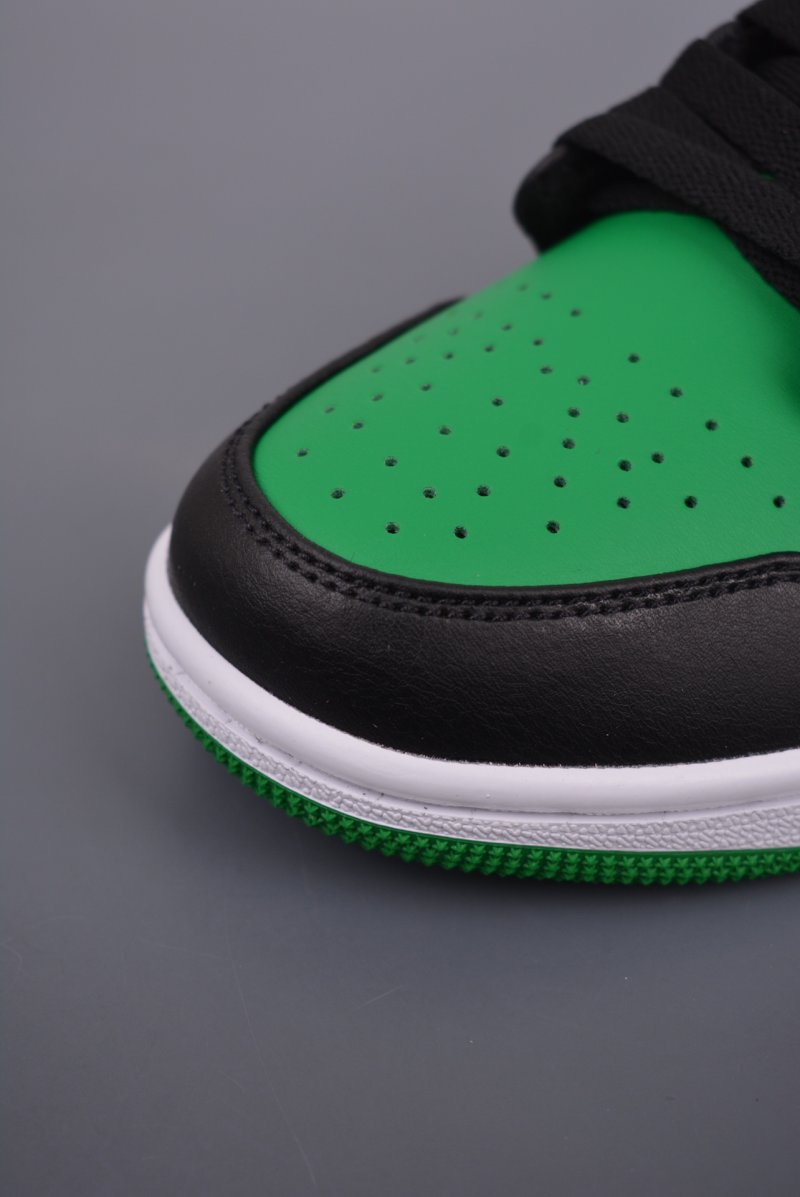 Air Jordan 1 Low 'Black / Green' view