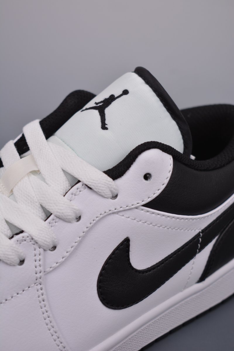 Air Jordan 1 Low 'Black / White' view