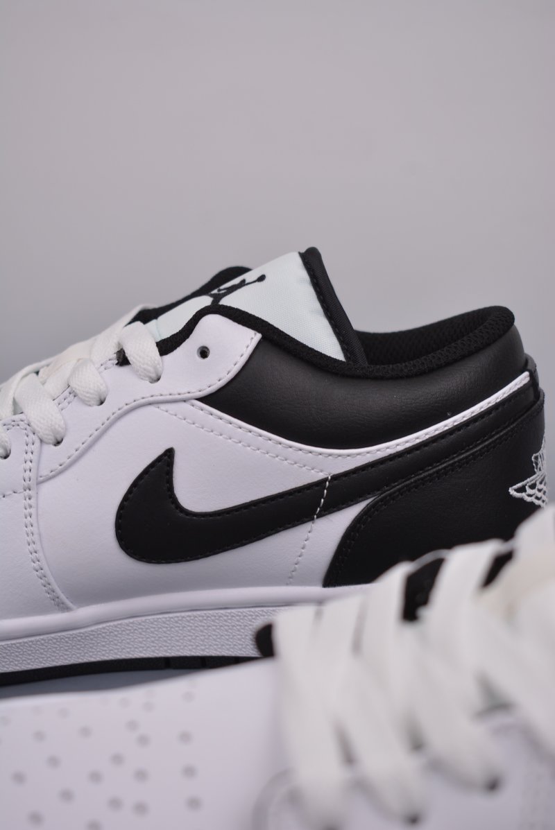 Air Jordan 1 Low 'Black / White' view