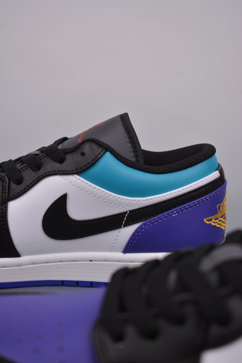 Air Jordan 1 Low 'White / Black / Purple' view
